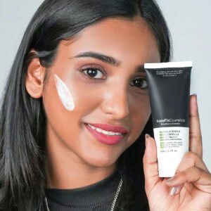 invisible shield with centella spf 50 pa accufix cosmetics 103952930 1.jpg