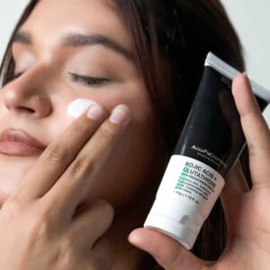 kojic acid glutathione skin brightening cream accufix cosmetics 103943099 1.jpg